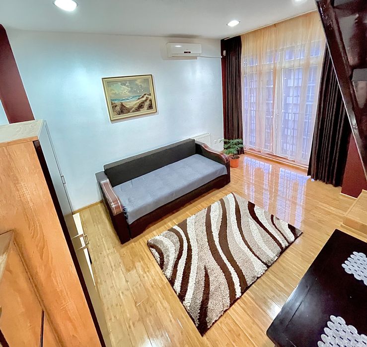 4 camere | 3 dormitoare, 2 băi, living, bucatarie, Revus Iris