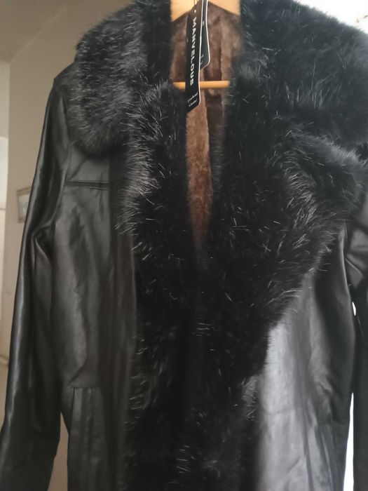 Продавам зимно яке чисто ново