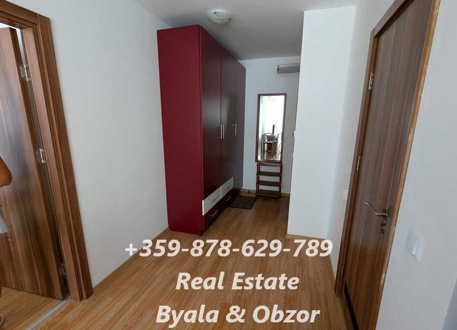 Двустаен апартамент в Бяла с морска гледка