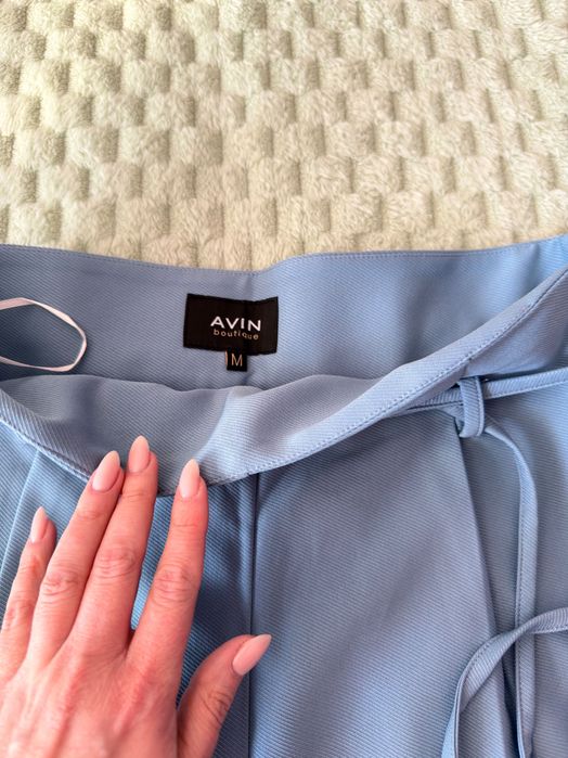 Син панталон Авин