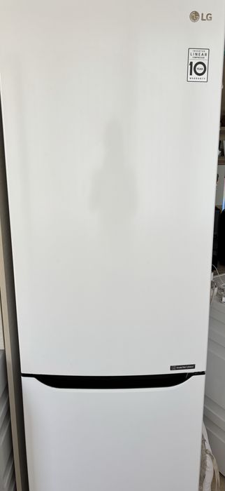 Хладилник LG inverter liner