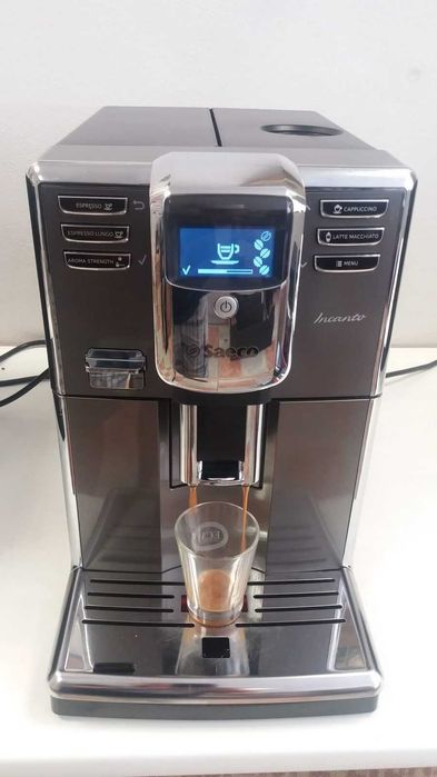 Еспресо кафемашина Philips Saeco Incanto