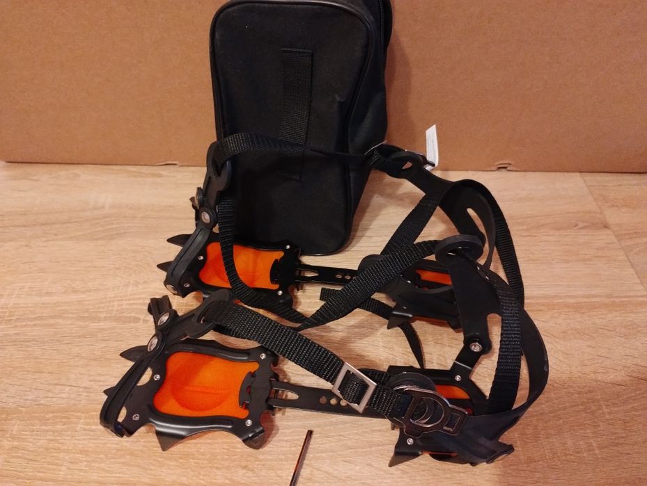 Colțari drumeție noi 10 dinți