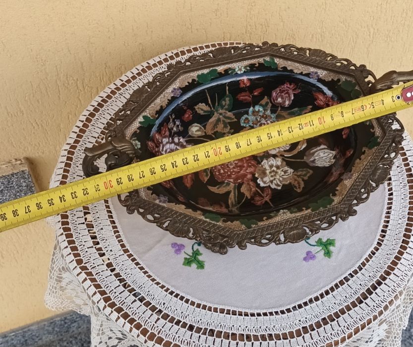 Fructiera din Porțelan Craquelle și Bronz