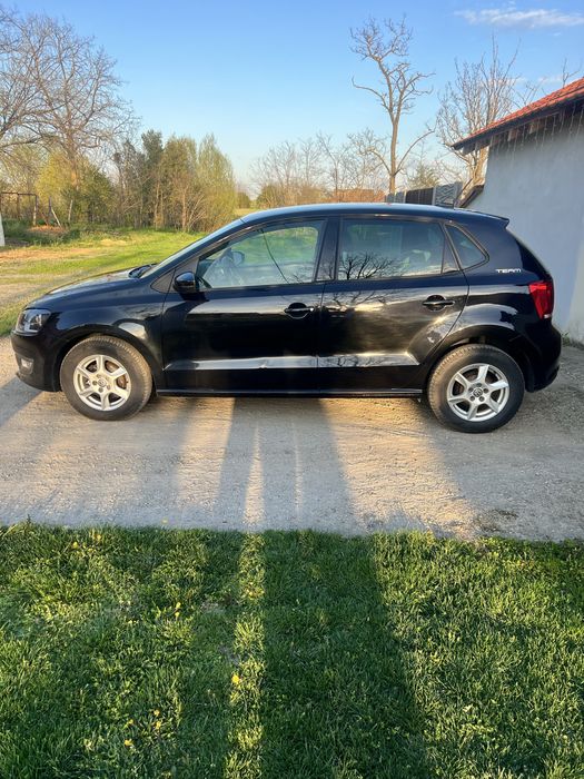VOLKSWAGEN Polo 2011 — imagine 2