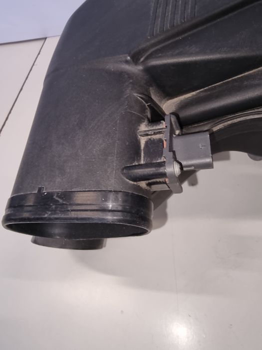 Carcasa filtru aer BMW seria 7 Mpaket G11 G12 G30 G31 /cod-8622618 OEM