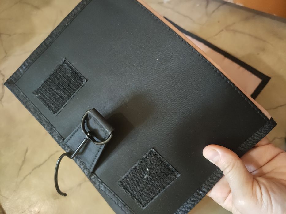 Продам косметичку несессер