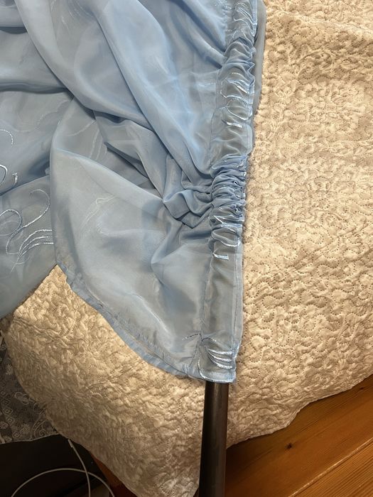 Perdea bleu 2,60m cu rejansă / 2,20m pentru galerie + 20 inele