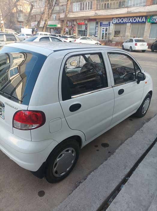 Продаю матиз белый