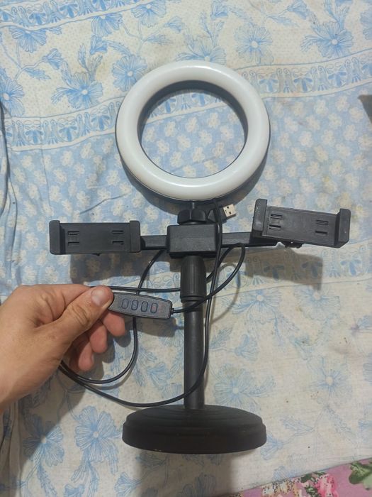 Lampa komplekt. tiktok. Bigolife. 2,3 xil rangda yonada yangi holatda