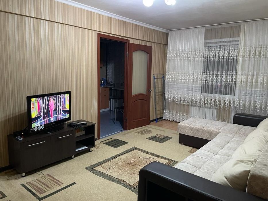 Сдам 2х  район Бурова, центр. Рынок