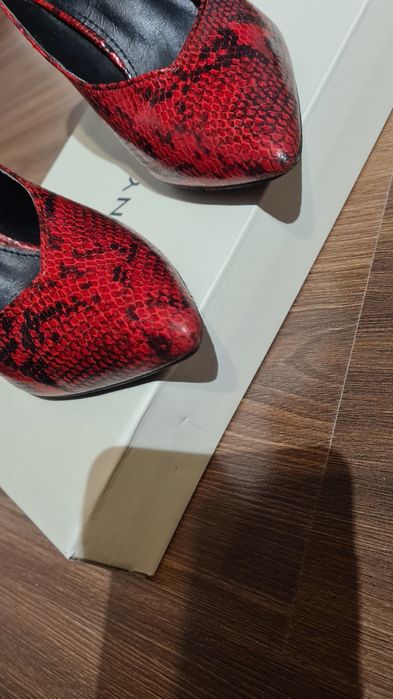 Pantofi roșii femei cu toc gros nr 36 Buonarotti