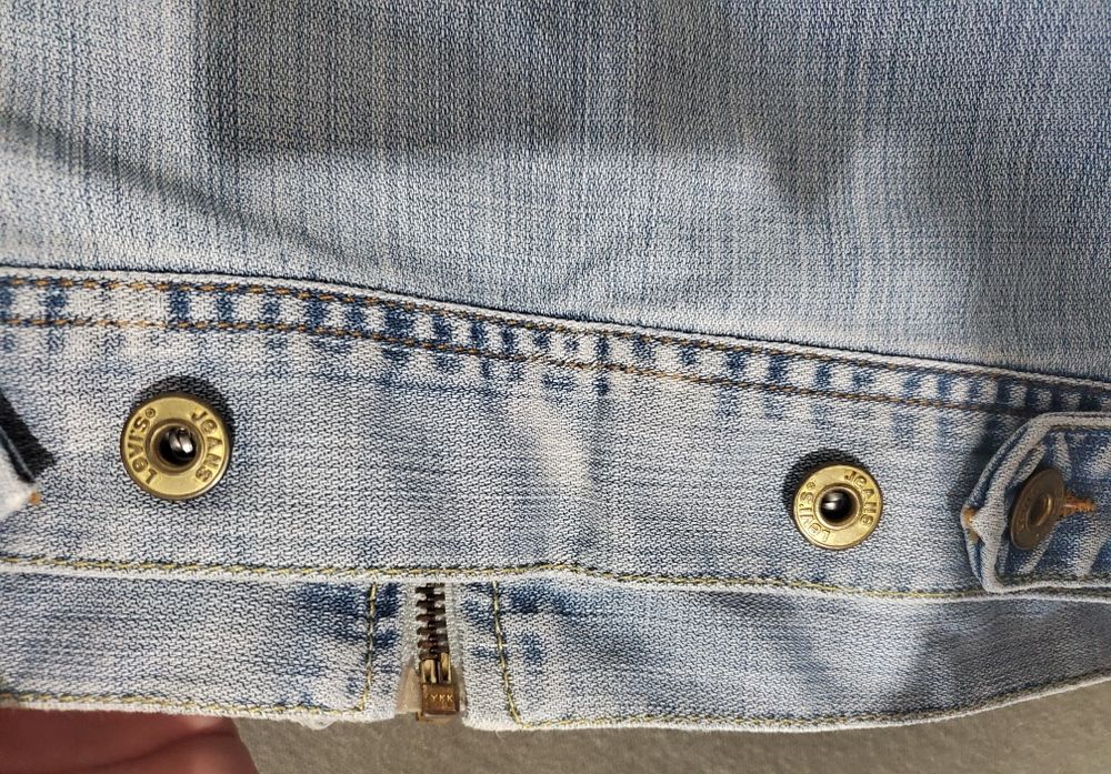 Geaca Levis de blugi