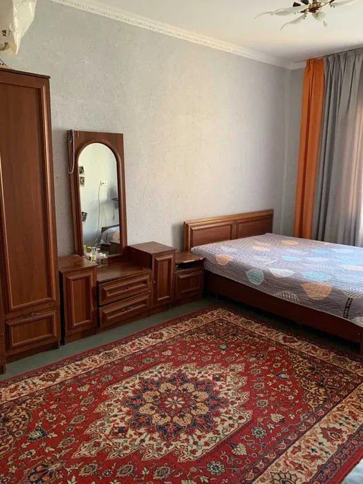 Продаю 5 комнатную квартиру Сергели 5