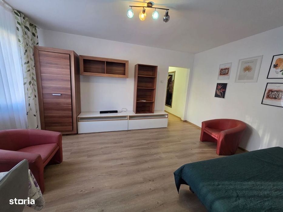2 camere, str. Smirodava, intersecție cu C. A. Rosetti, mobilat