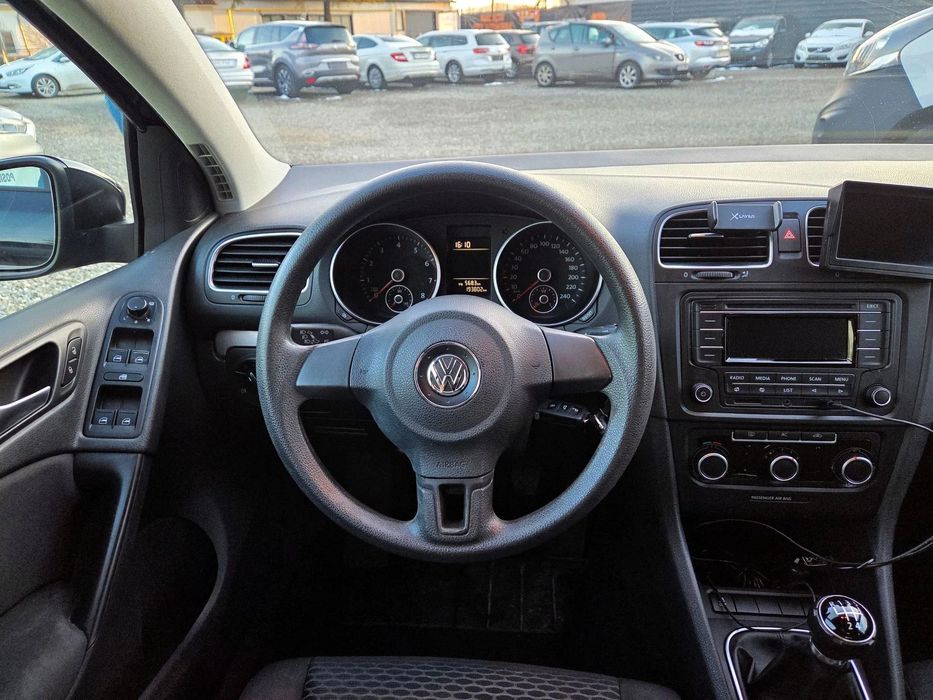 Volkswagen Golf Garantie 1An Rata 650ron Roti suplim Camera marsarier