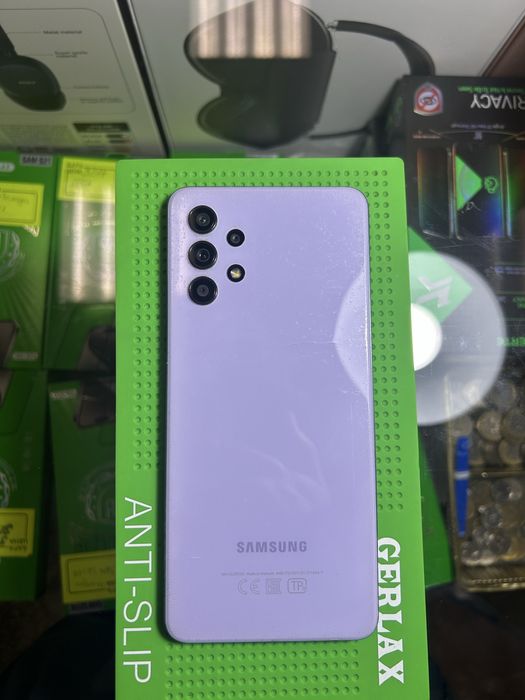 Продам смартфон Samsung Galaxy A32