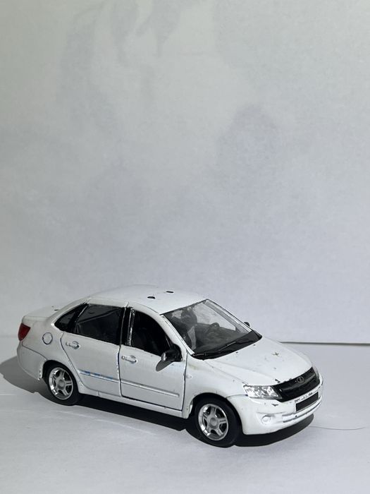 Маштабные модели, машинки