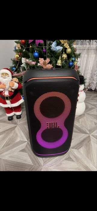 Boxă JBL partybox 320-nouă,joc de lumini spectaculos,sunet puternic