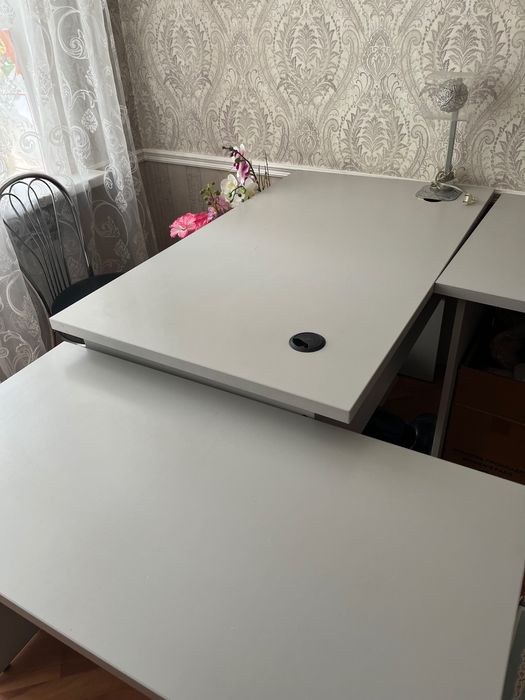 Продам письменные столы