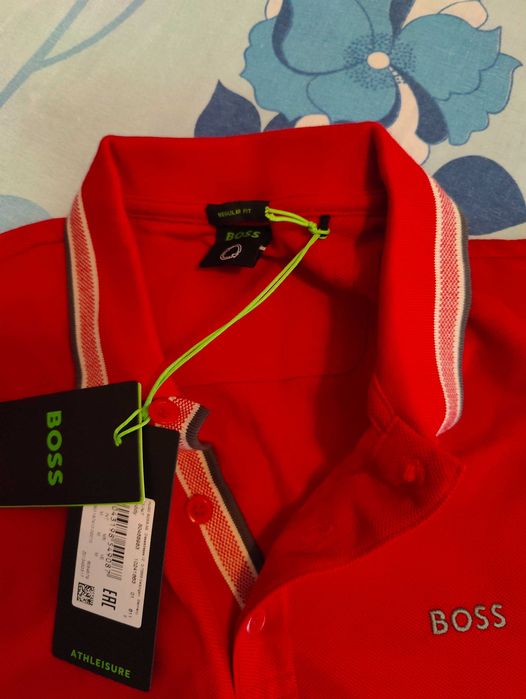 Tricou Boss masura M nou