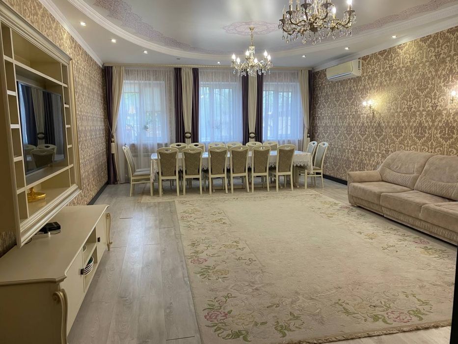 Продается коттедж район Парка Кирова