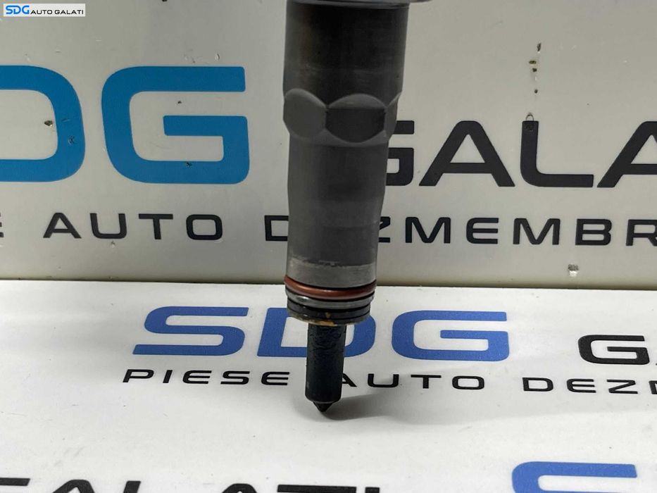 Injector Injectoare Pompa Pompe Diuza Volkswagen Passat B5.5 1.9 TDI AVF AWX 131CP 2001 - 2005 Cod 038130073AA 0414720028 [2793]