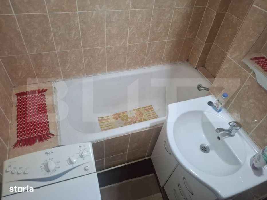 Apartament de vanzare, 50 mp, zona Gaesti