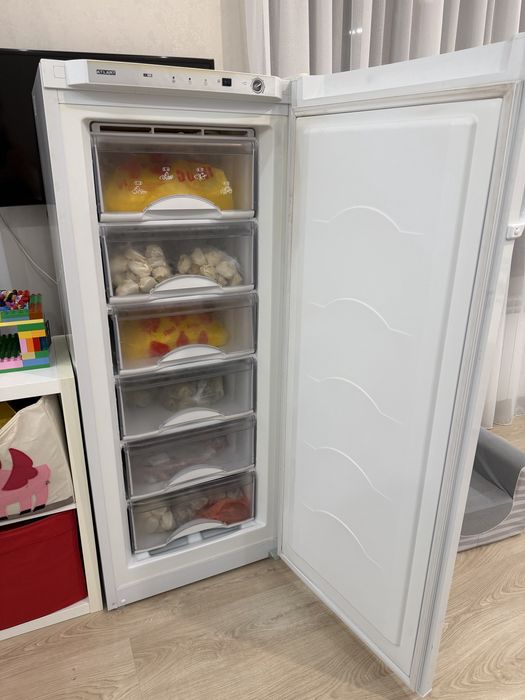 Морозильник Атлант