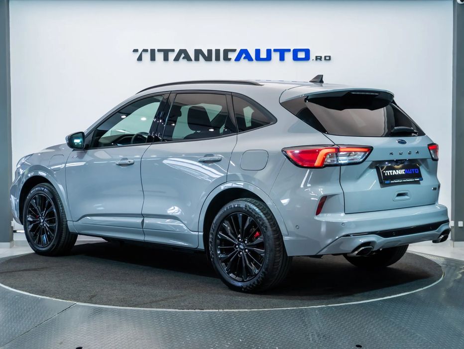 Ford Kuga Ford Kuga PHEV ST-Line • Plug-In Hybrid • Automat • LED • Keyless • Na