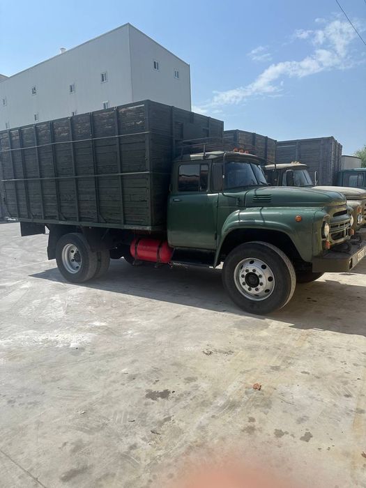 Zil bortovoy  yuk moshina