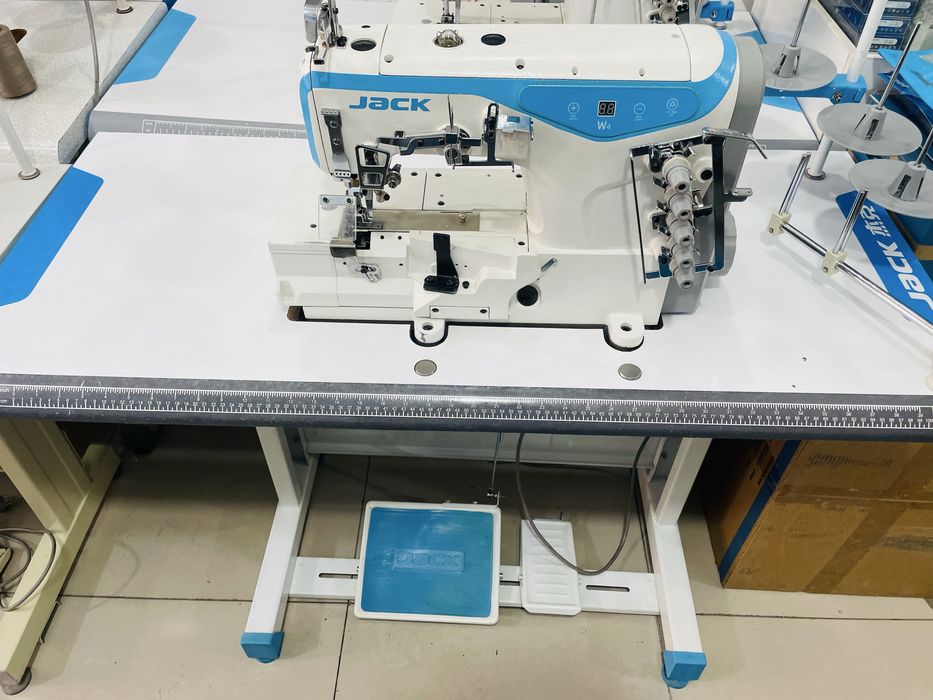 Jack W4 rashmalarga skitka 300 dolrdan