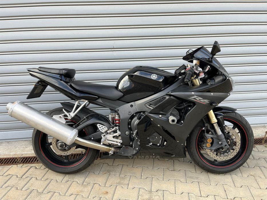 Yamaha  YZF R6 . Vanzari si in rate!