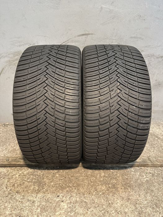 Гуми 255/35/18 PIRELLI Cinturato All Season