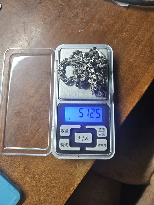 Продам серебряную цепь