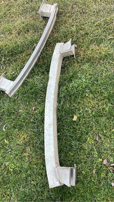 Diverse lucruri pentru camioane / masini (cauciucuri, tobe, bujii etc)