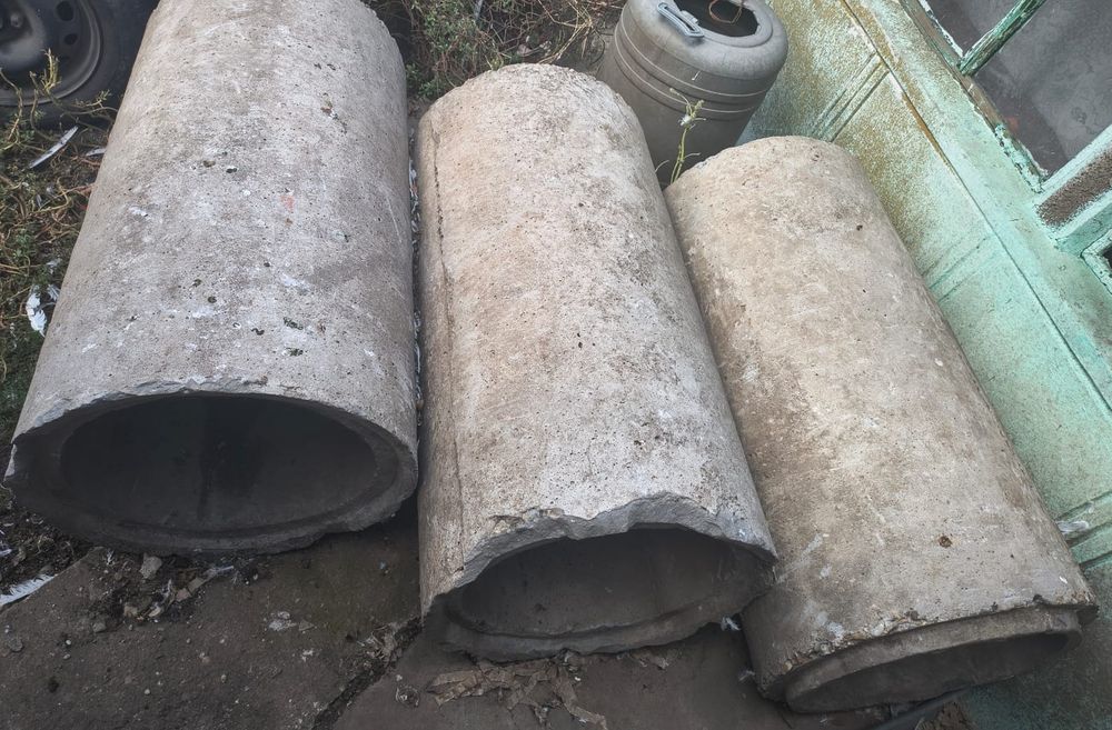 Vând tuburi beton