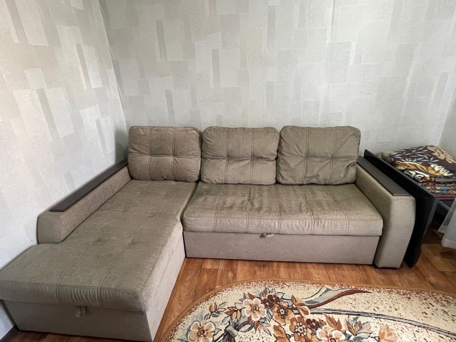 Продам диван и кресло