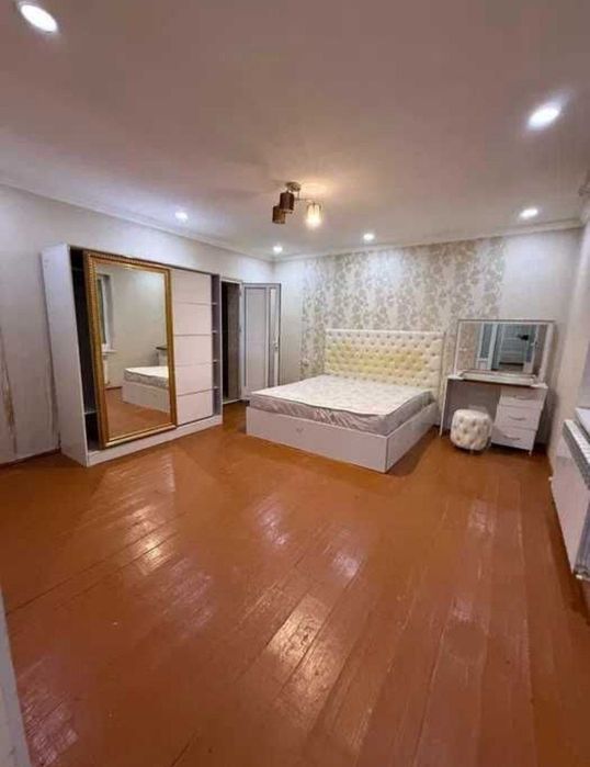 Юнсабоде 6 ком аренда Участок срочно