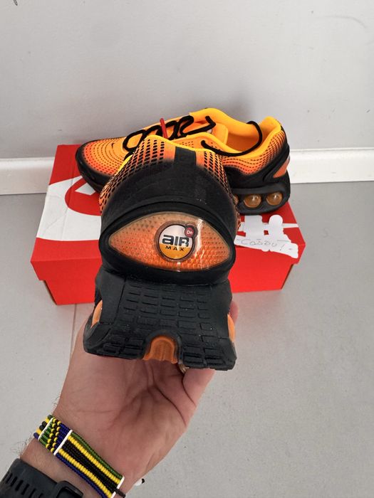 Nike Air Max DN SE Laser Orange