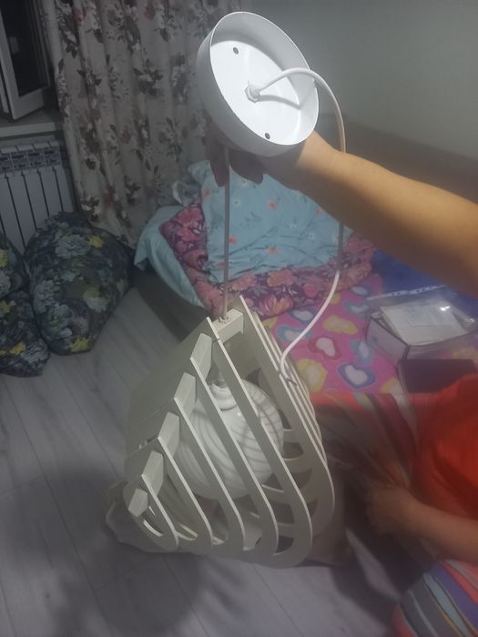 Продам люстры для дома