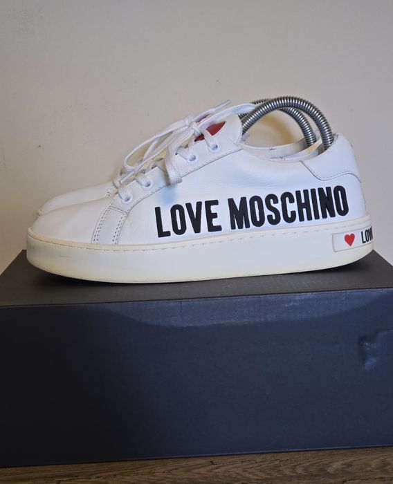 Love Moschino оригинални дамски сникърси