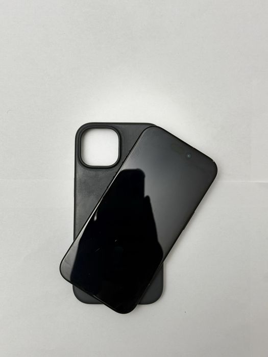 Продам айфон 15 в оригинале