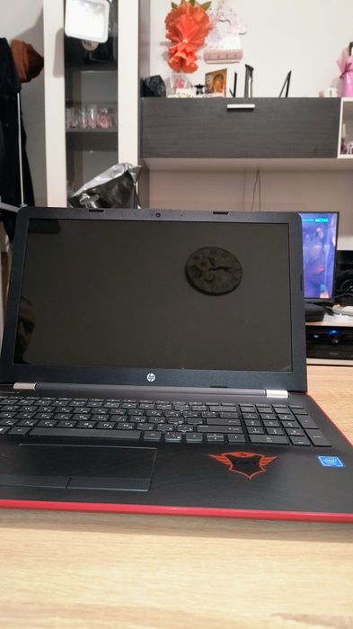 Лаптоп HP 15 – За работа, училище и мултимедия!