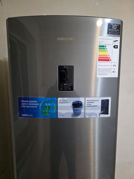 Продам холодильник