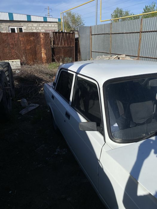 Продам ваз 2107