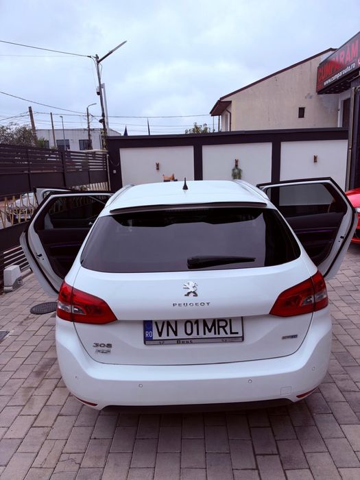 Peugeot 308 2016 diesel, 4.999 € — imagine 9