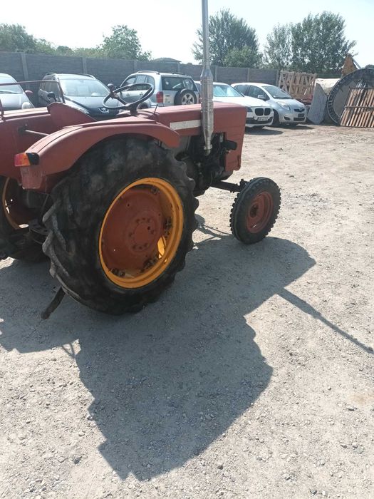 tractor agricol Carraro 300