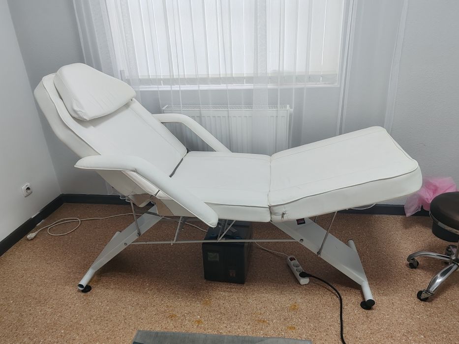 Кушетка косметологисеская