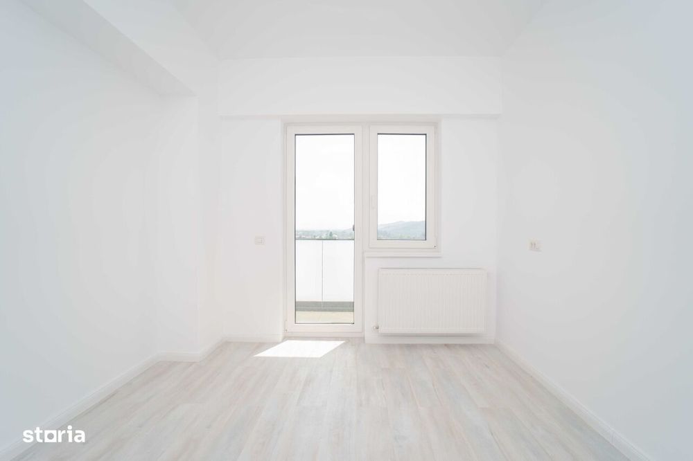 Apartament 2 camere, decomandat, 1 km de Palas